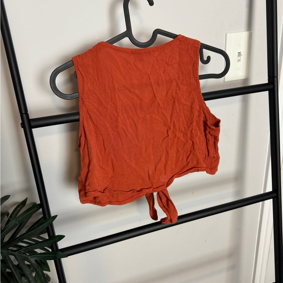 Tie Top - Picture 3 of 4